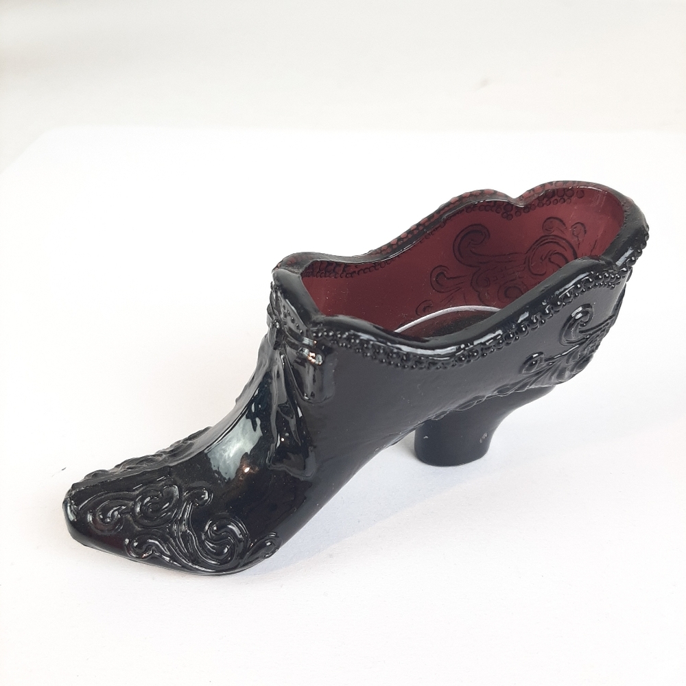 🛍Vintage Mosser Amethyst Glass Shoe Trinket Figurine – Collectible Miniature